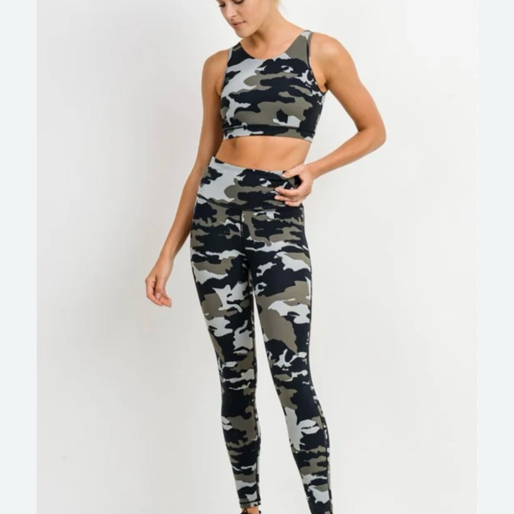 Mono B Camouflage Leggings - Black, Gray, Green